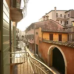 Mariposa Бардолино