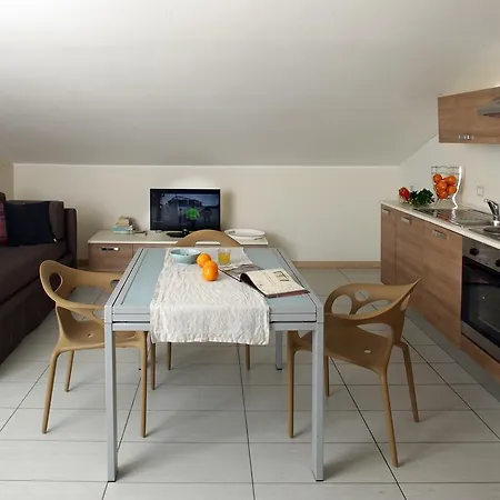 Mariposa Apartment