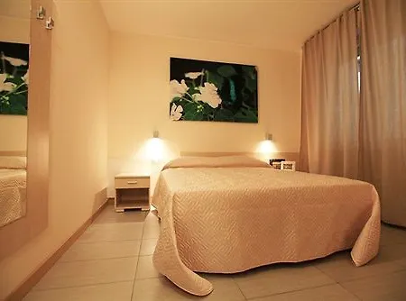 Mariposa Apartment *