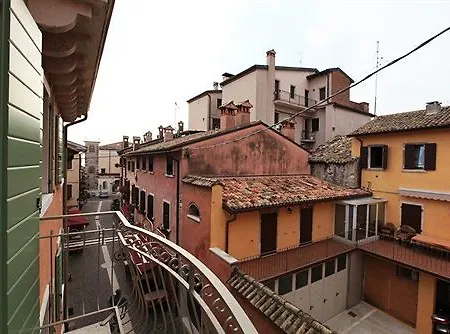 Mariposa باردولينو